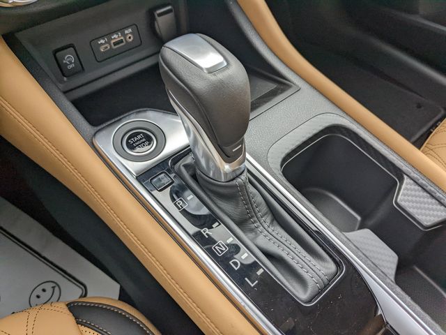 2025 Nissan Sentra SV photo 22