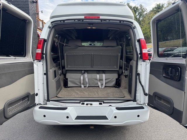 2022 Chevrolet Express Cargo Van 2500 photo 8