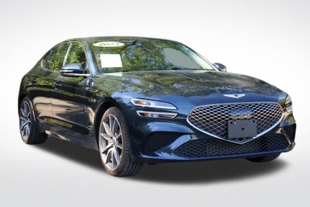 2023 GENESIS G70 Standard's photo
