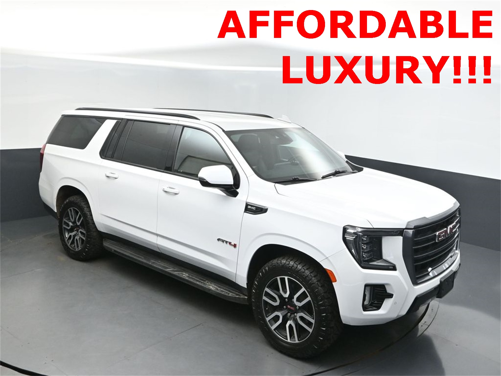 2022 GMC Yukon XL AT4's photo