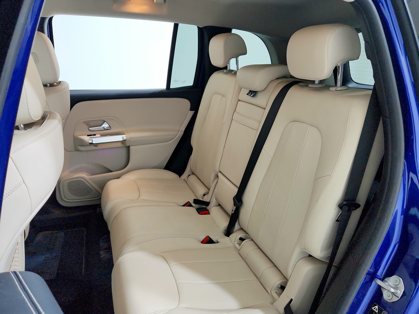 2022 Mercedes Benz GLB 250 photo 31
