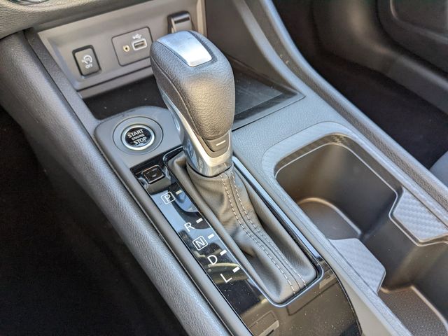 2025 Nissan Sentra S photo 23