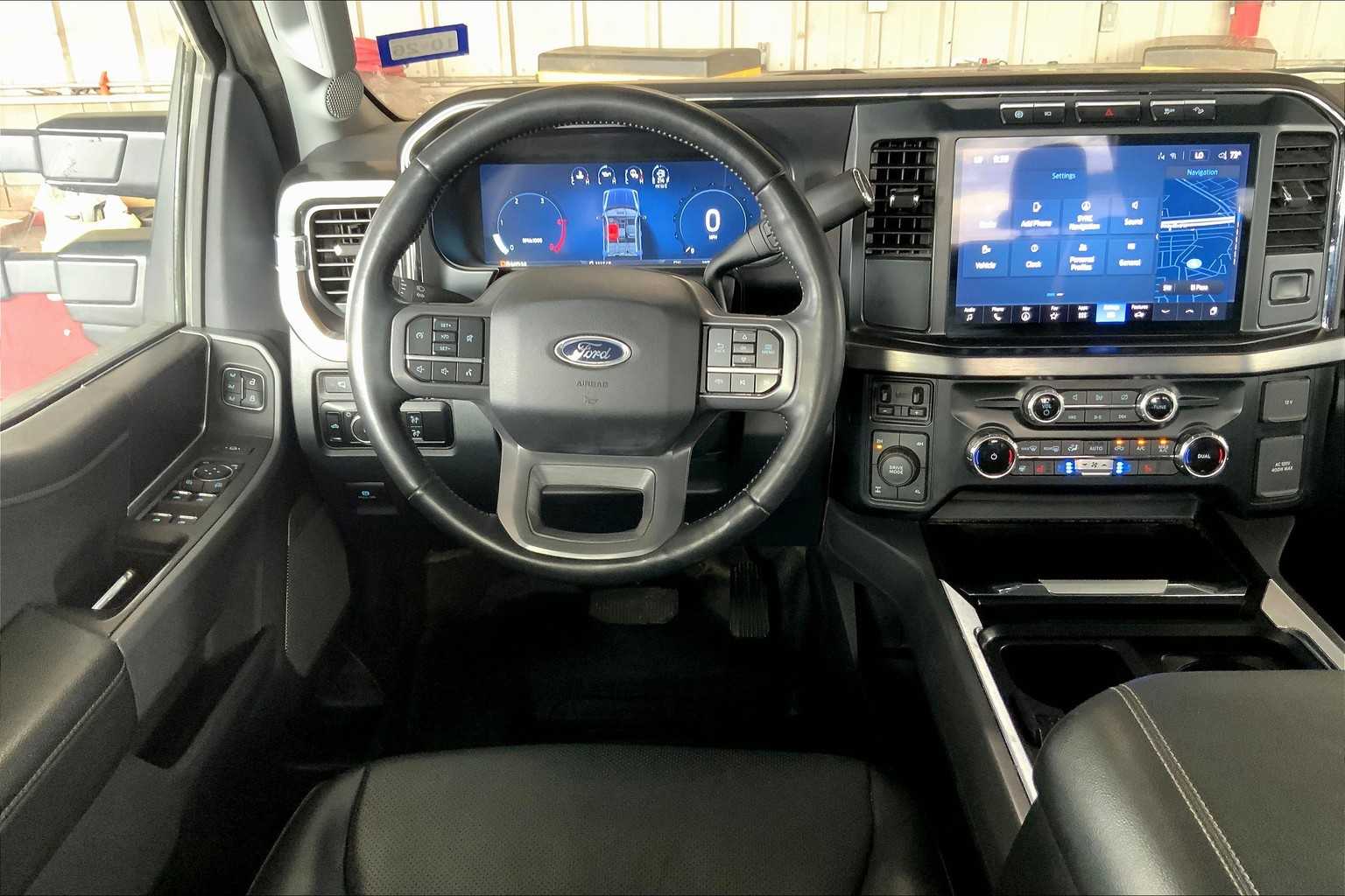 2024 Ford F-250 Lariat photo 5