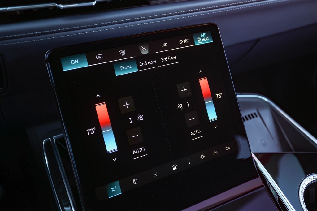 2025 Cadillac Escalade IQ Sport photo 27