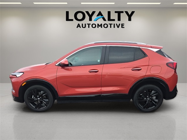 2024 Buick Encore GX Sport Touring photo 2