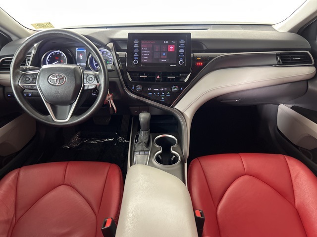 2022 Toyota Camry LE photo 30