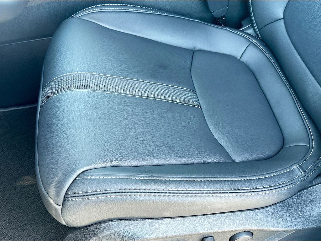 2025 Honda Pilot Touring photo 19
