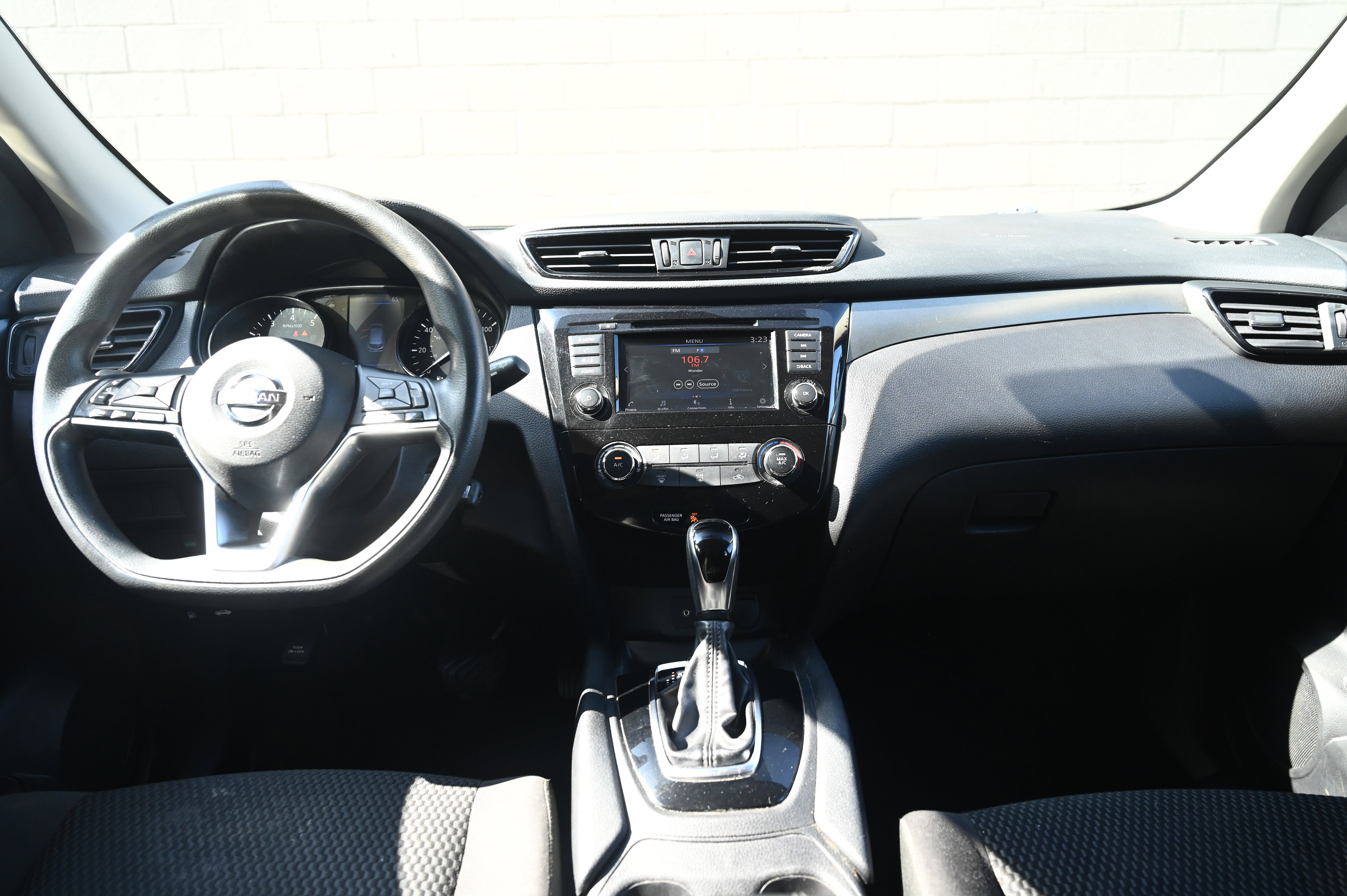 2019 Nissan Rogue Sport S photo 27
