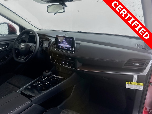 2025 Nissan Rogue SV photo 27