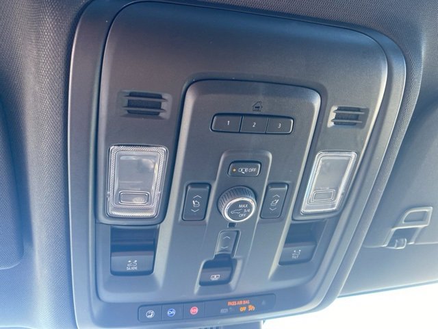 2023 Chevrolet Tahoe High Country photo 31