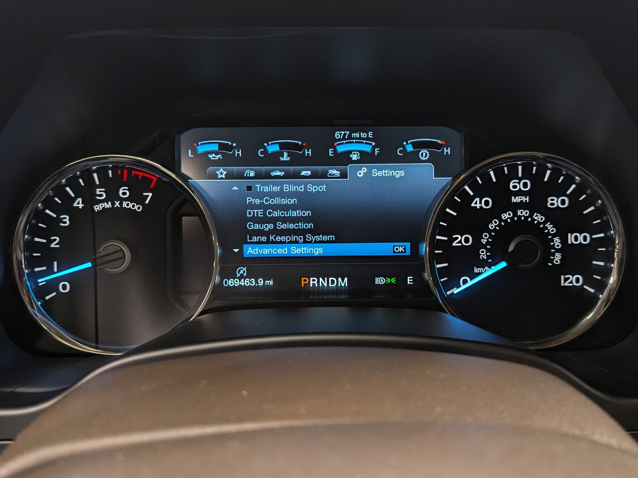 2020 Ford F-150 Lariat photo 18