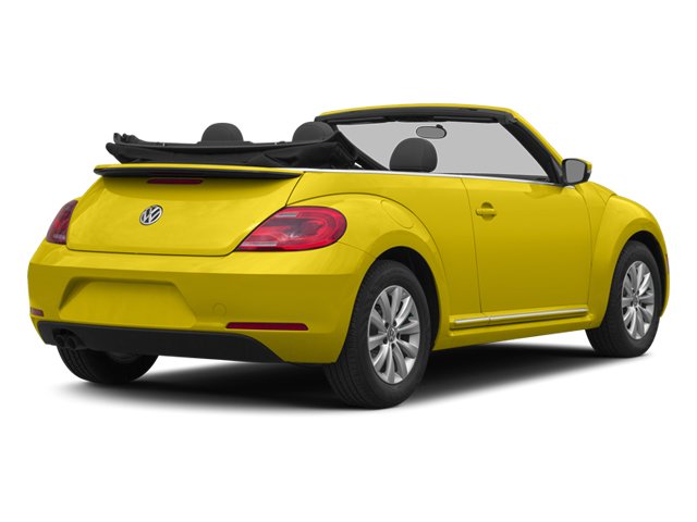 2013 Volkswagen Beetle Convertible 2.5L photo 2