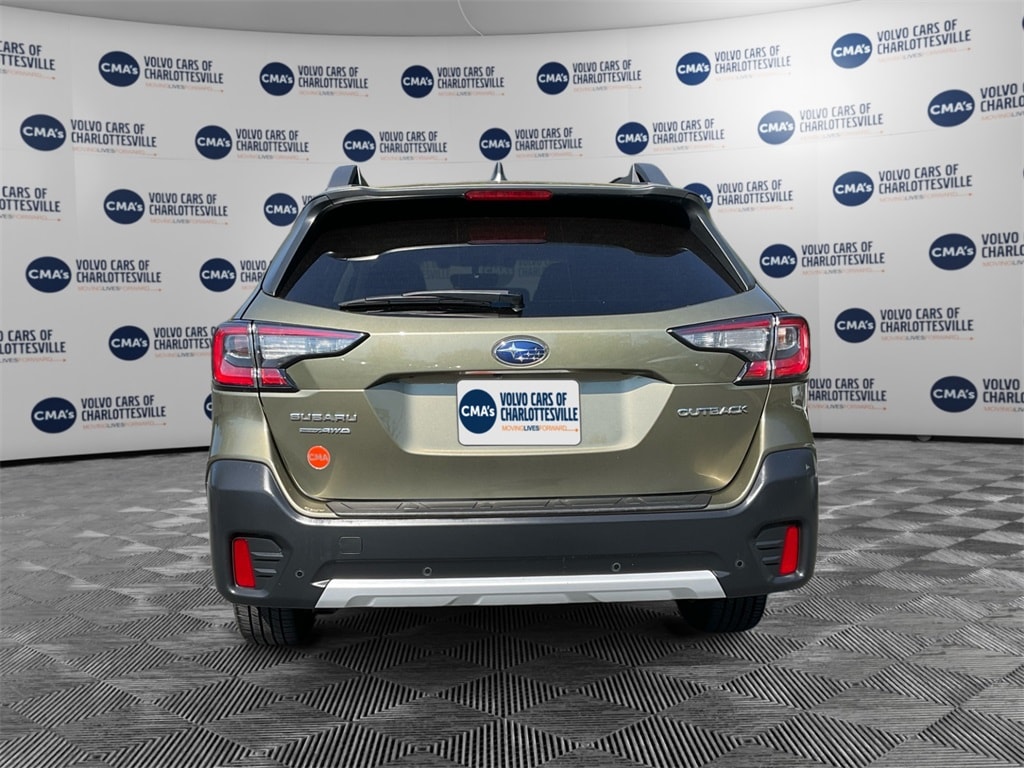 2021 Subaru Outback Limited photo 3