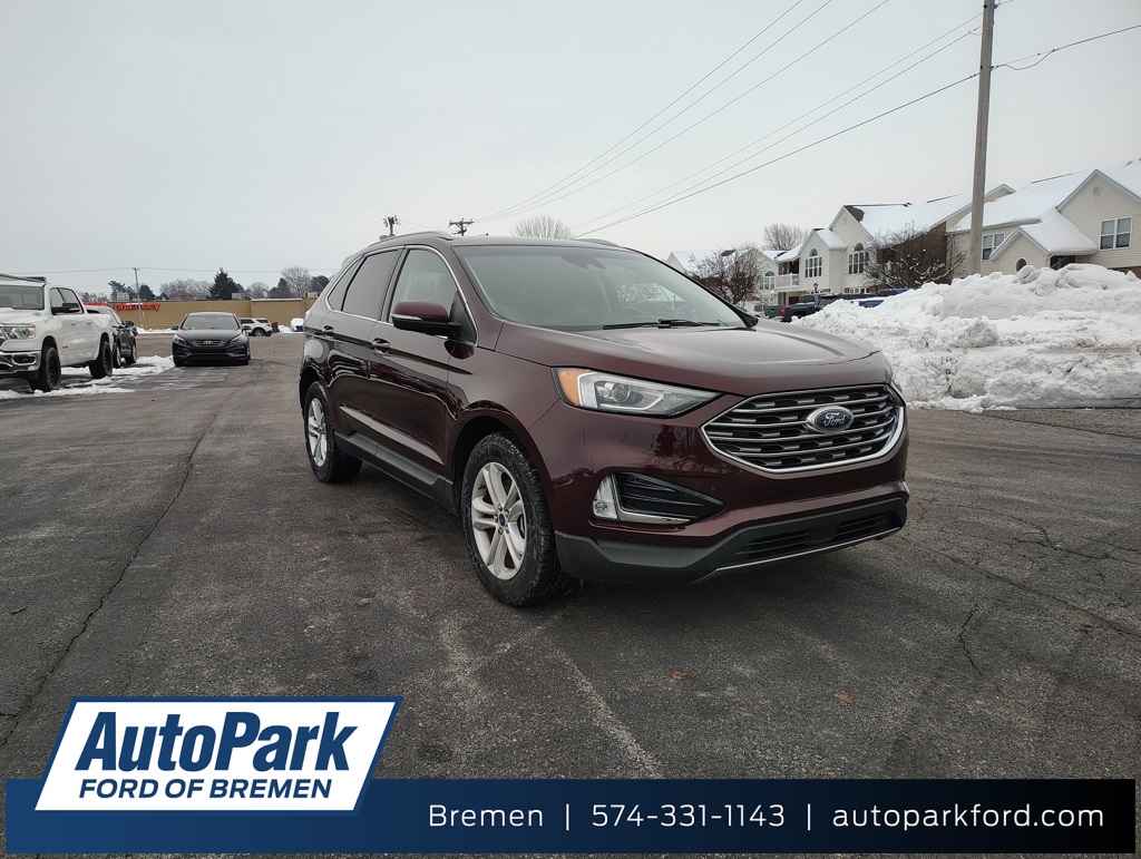2019 Ford Edge SEL's photo