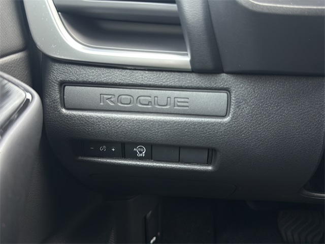 2026 Nissan Rogue S photo 28