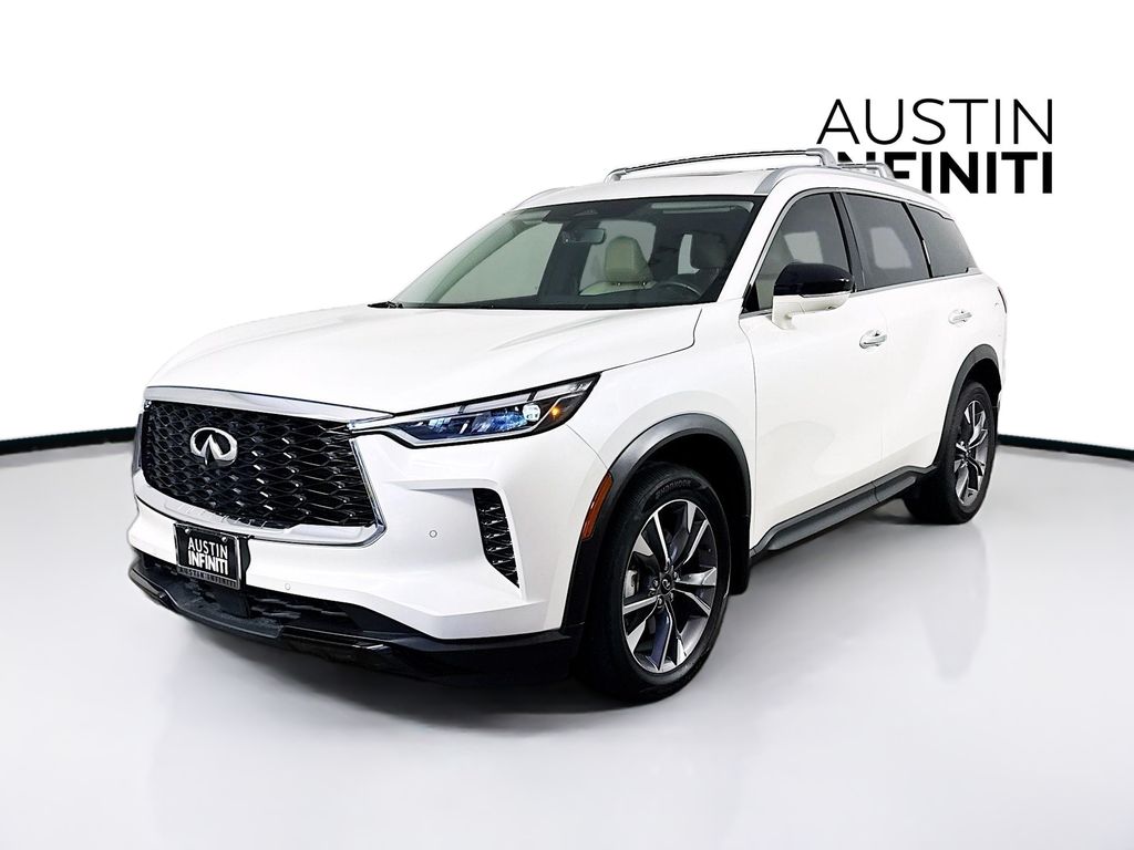2024 Infiniti QX60 Luxe photo 3