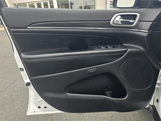 2018 Jeep Grand Cherokee Limited photo 21