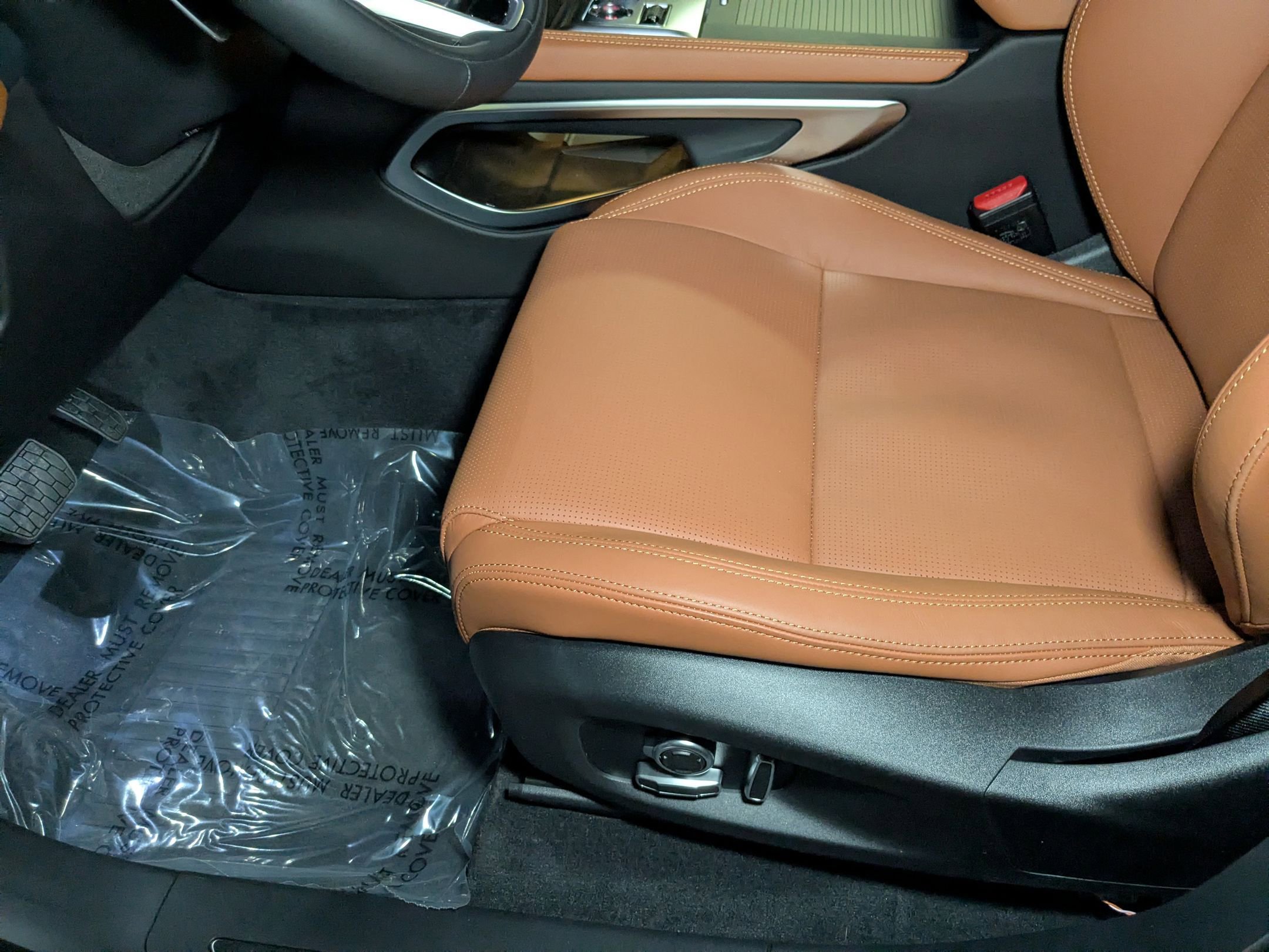 2026 Jaguar F-PACE P250 R-Dynamic S photo 3