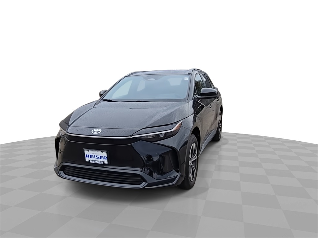 2024 Toyota bZ4X XLE photo 3