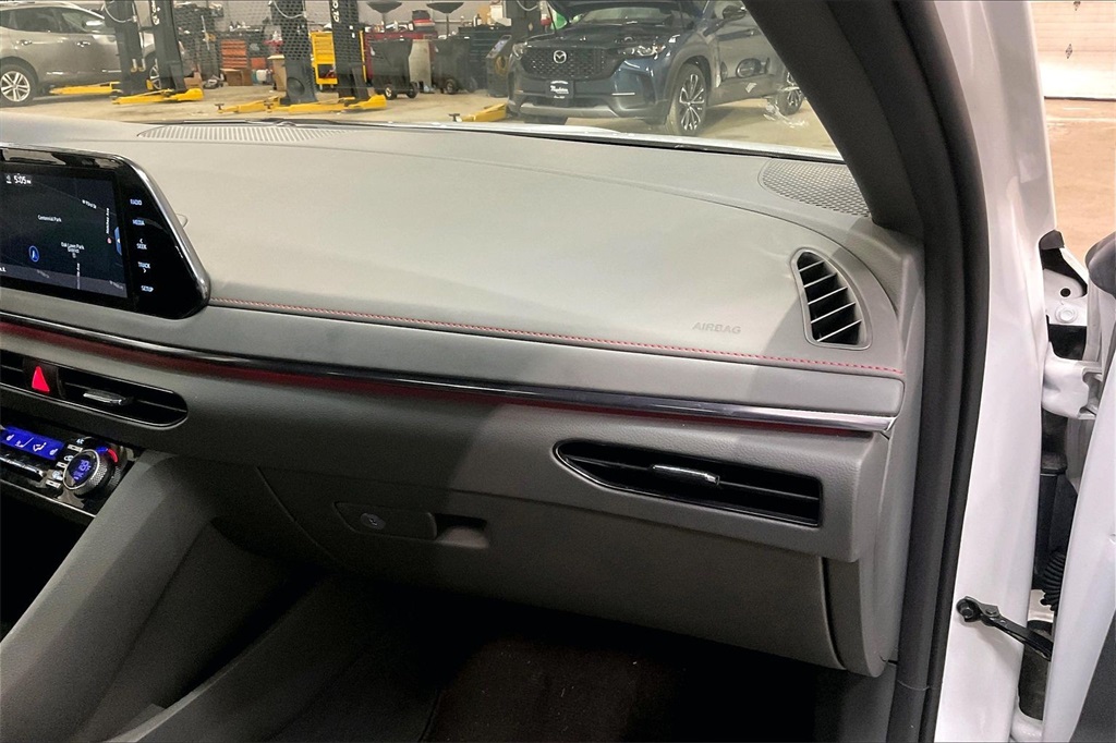 2021 HYUNDAI SONATA - Image 15