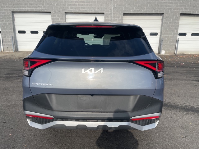 2023 Kia Sportage EX photo 4