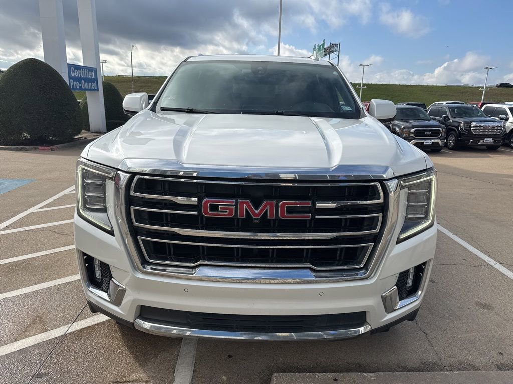 2022 Gmc Yukon XL SLT photo 2
