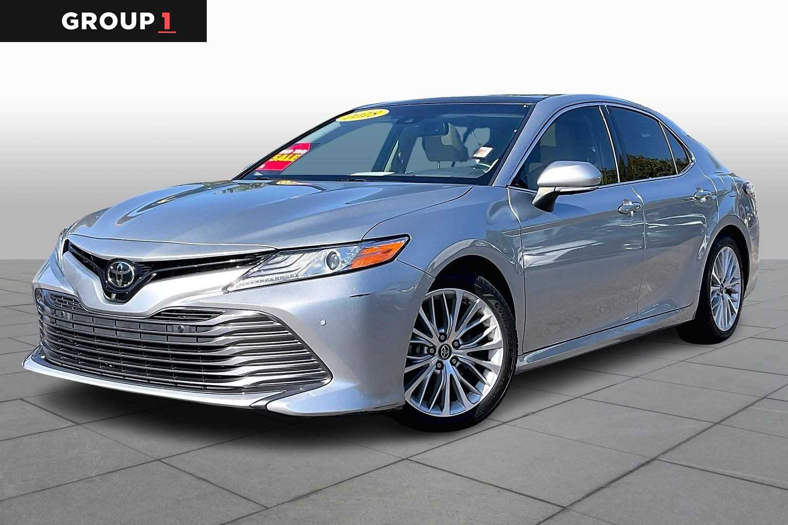 2018 Toyota Camry XLE's photo