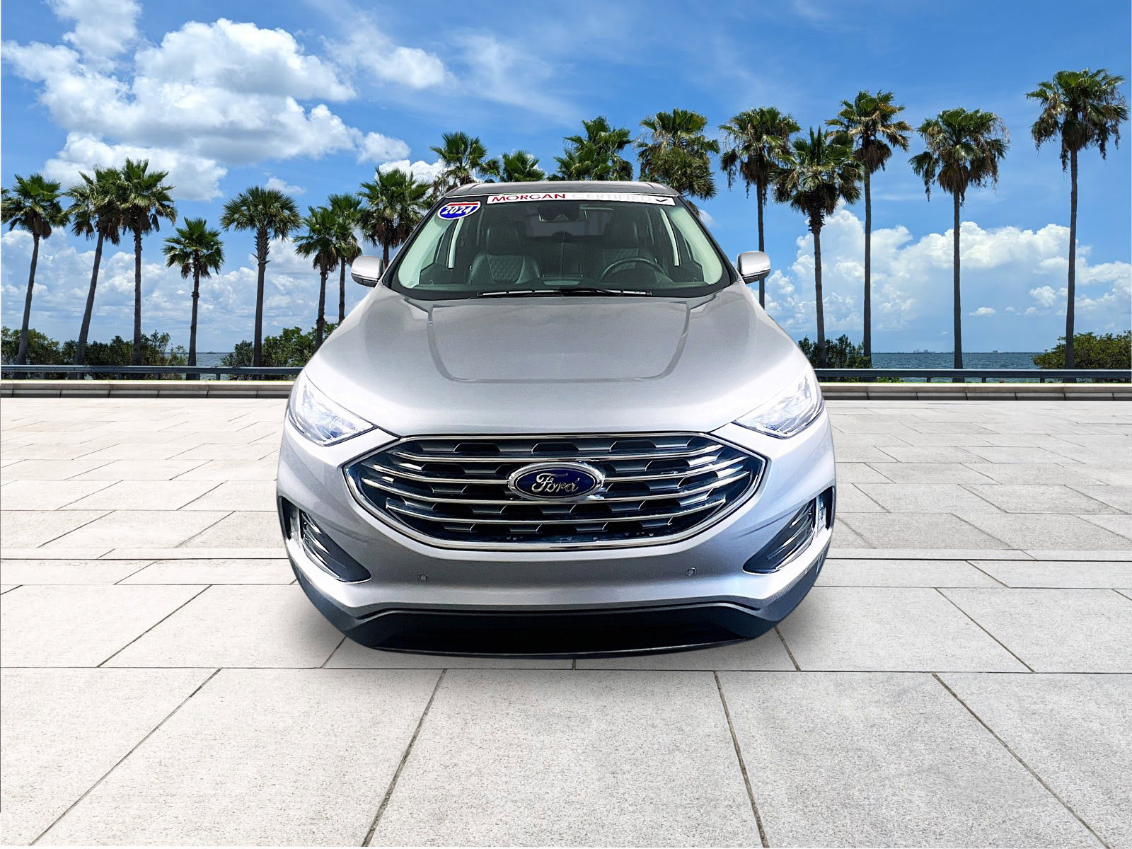 2024 Ford Edge Titanium photo 2