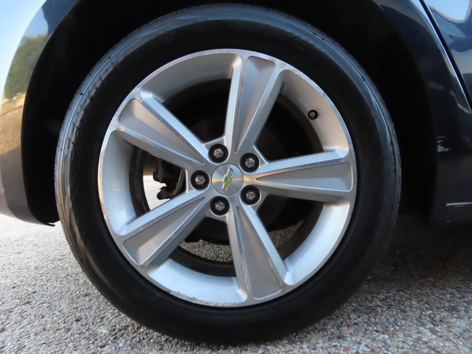 2015 Chevrolet Cruze LT photo 4