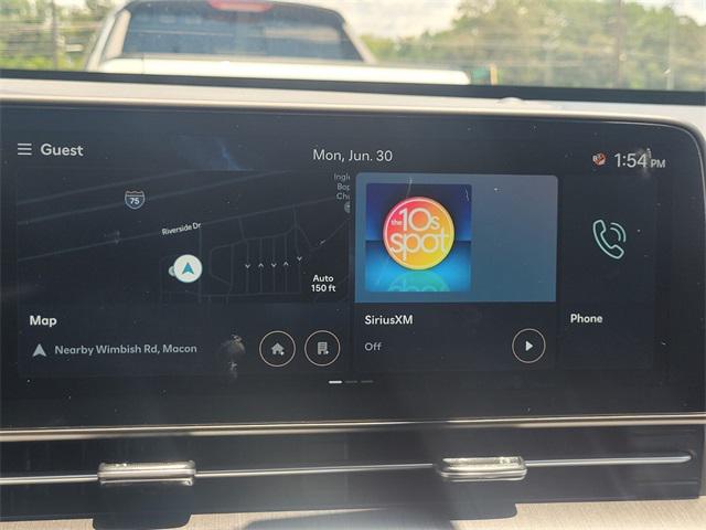 2025 Hyundai Kona SEL photo 15
