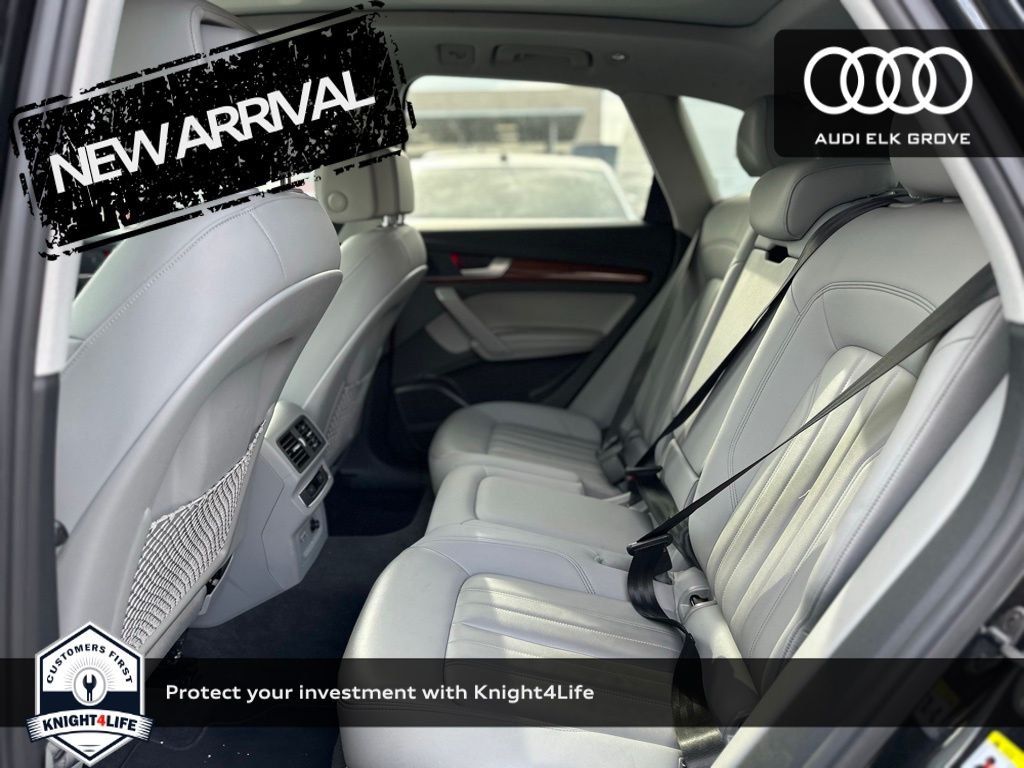 2022 Audi Q5 45 S line Premium photo 12