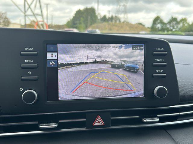 2025 Hyundai Elantra SE photo 25