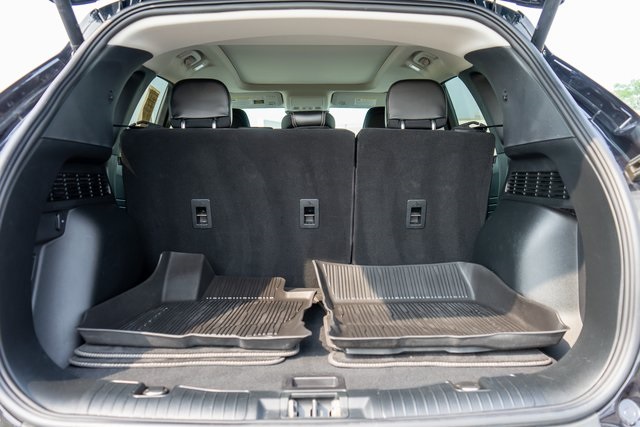 2021 Ford Escape Titanium photo 8