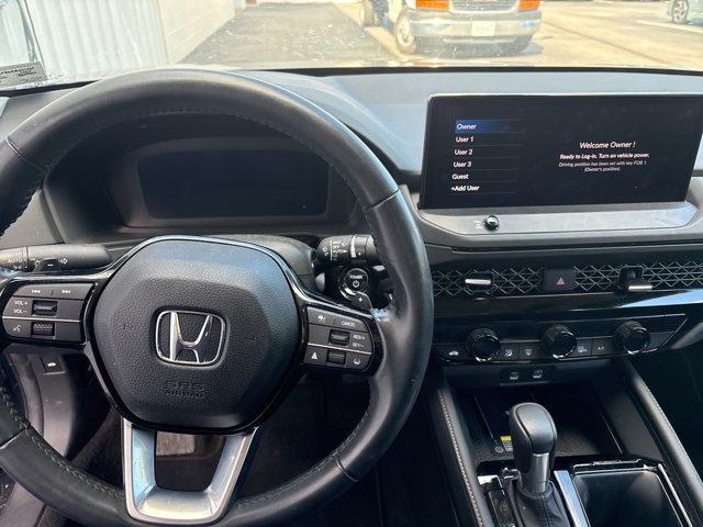 2024 Honda Accord Hybrid Touring photo 3