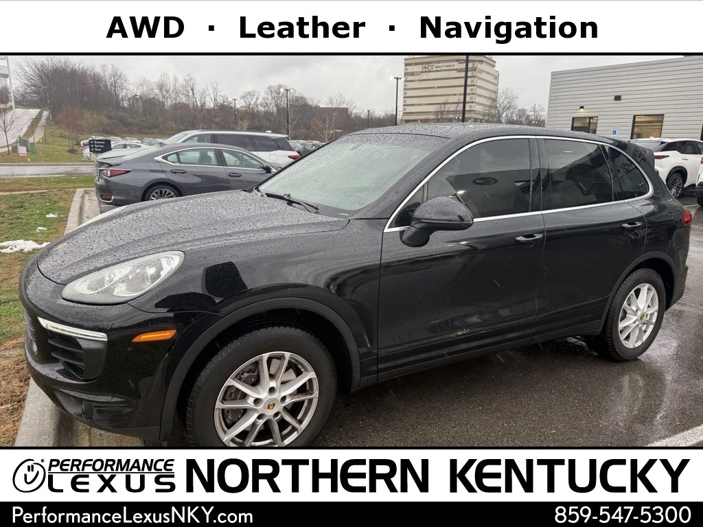 2018 Porsche Cayenne Platinum Edition's photo