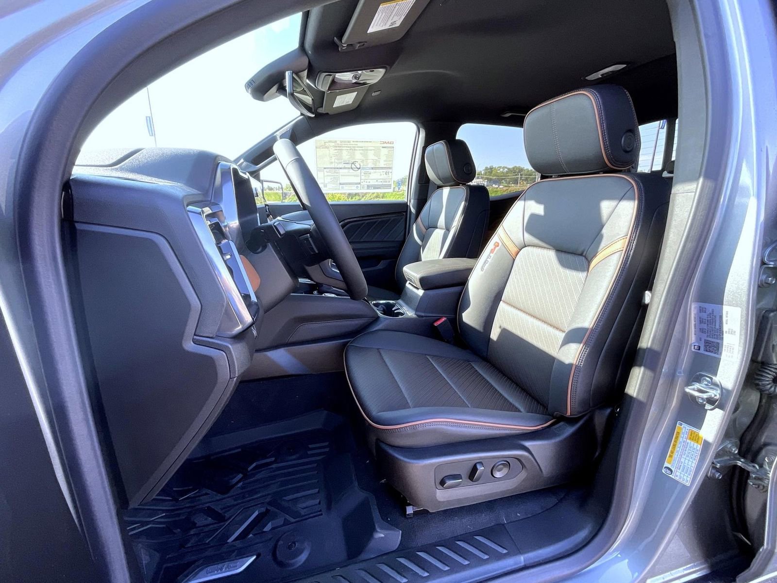 2026 Gmc Canyon AT4 photo 10