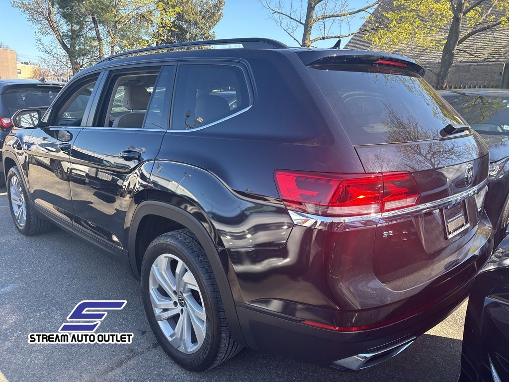 2022 Volkswagen Atlas SE Technology photo 3