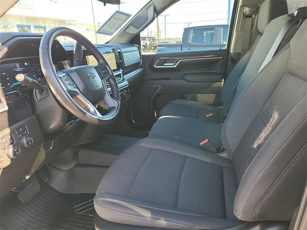 2022 Chevrolet Silverado 1500 RST photo 10