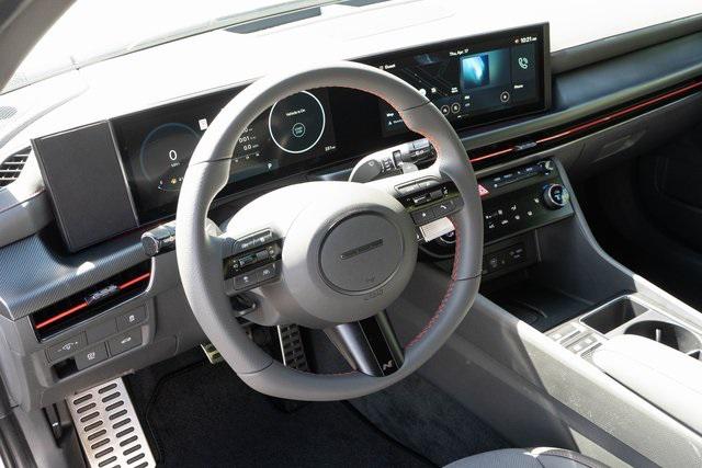 2025 Hyundai Sonata N Line photo 3