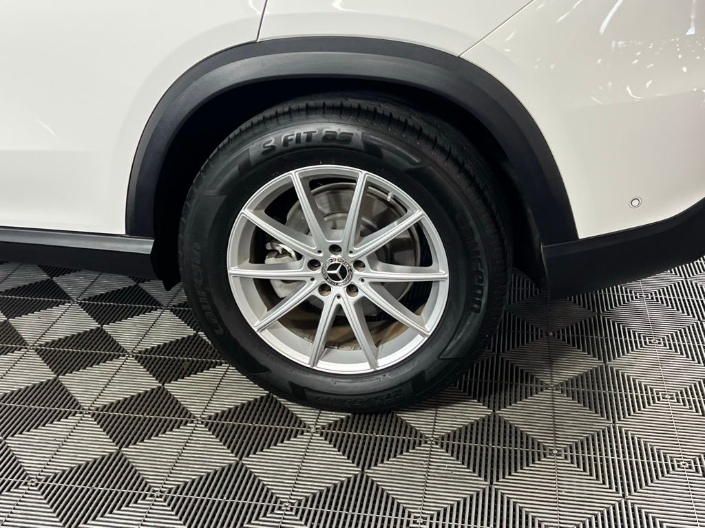 2024 Mercedes Benz GLE 350 4MATIC photo 4