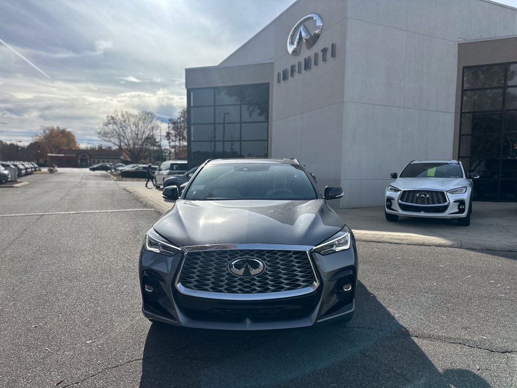 2025 Infiniti QX55 Luxe photo 3