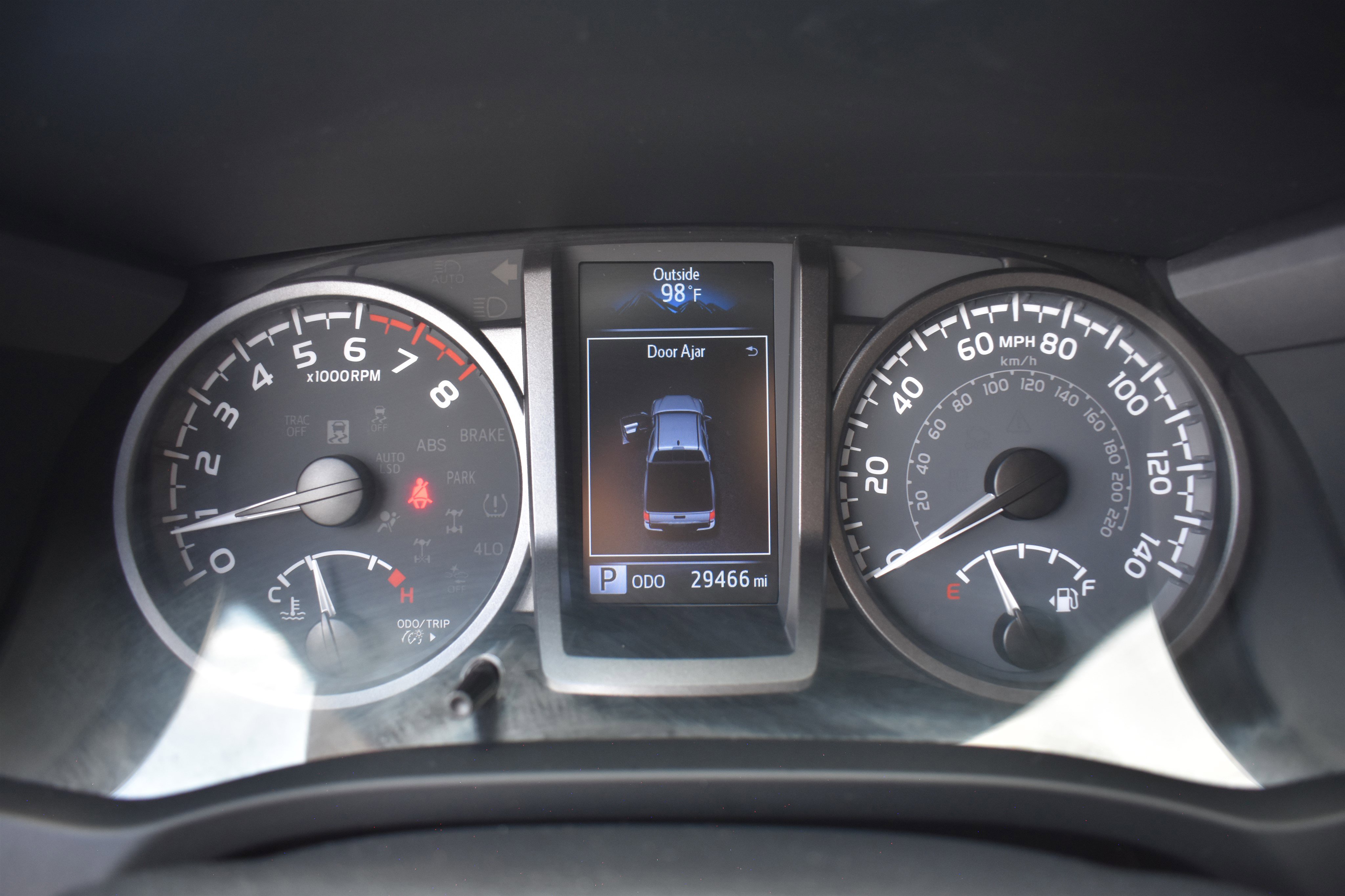 2022 Toyota Tacoma SR5 photo 10