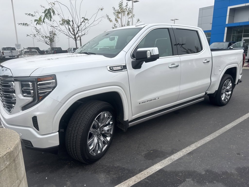 2025 GMC Sierra 1500 Denali's photo