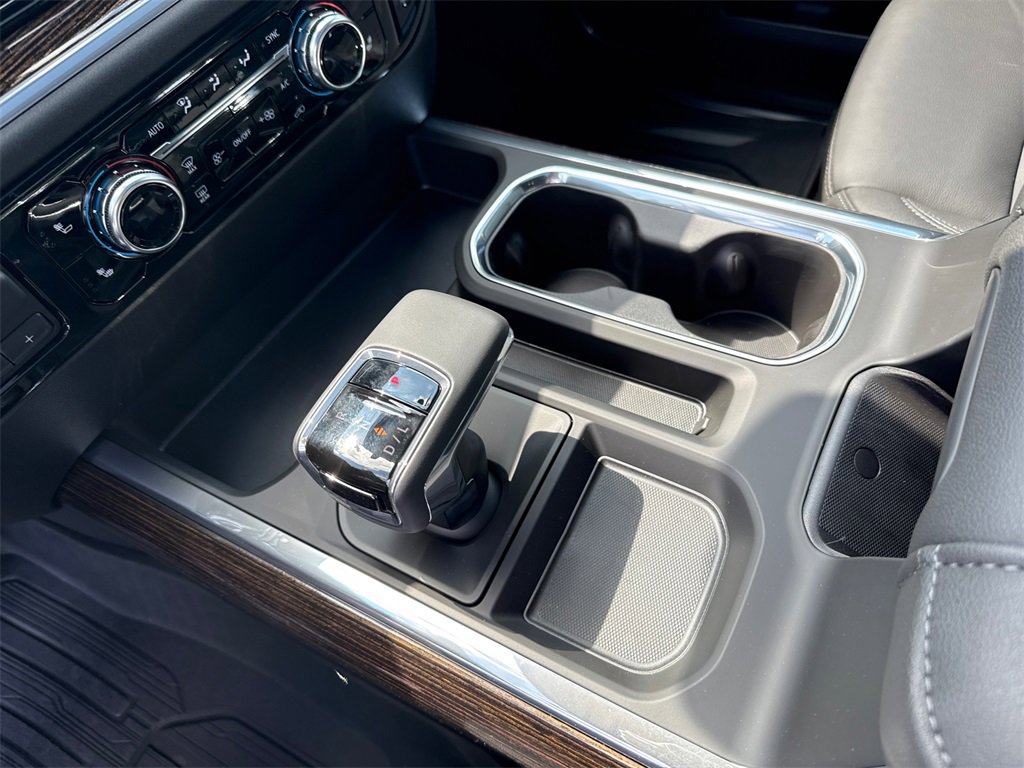 2026 GMC SIERRA - Image 25