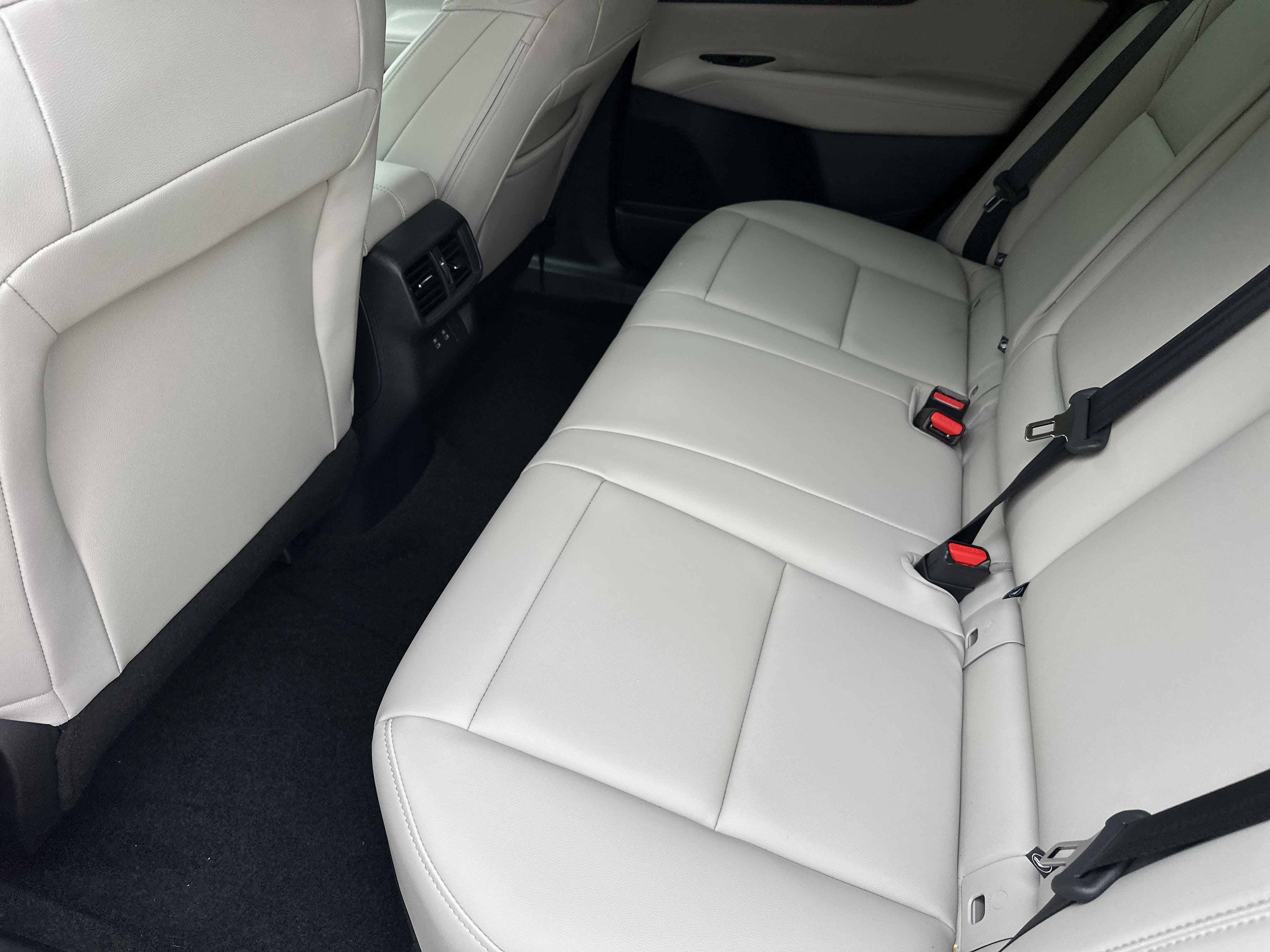 2025 Nissan Murano SV photo 11