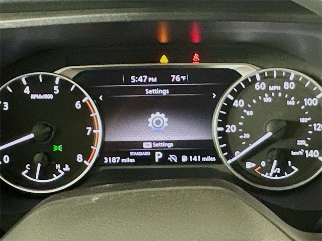 2025 Nissan Rogue S photo 2