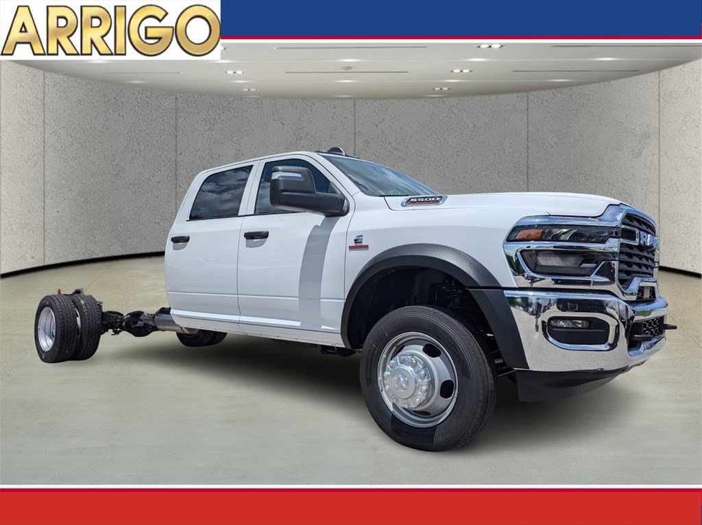 2025 RAM Ram 5500 Chassis Cab Tradesman's photo