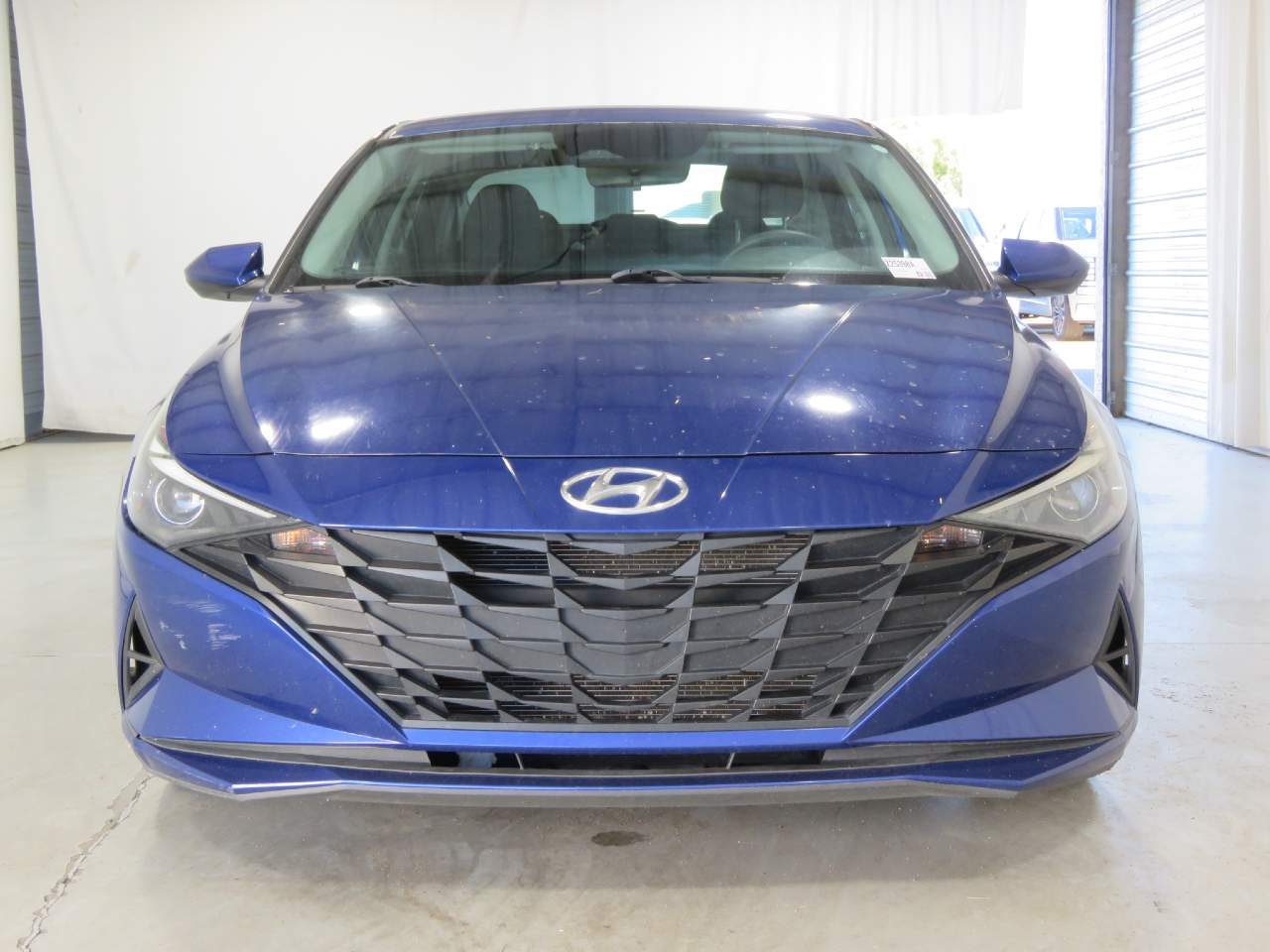 2021 Hyundai Elantra SEL photo 2