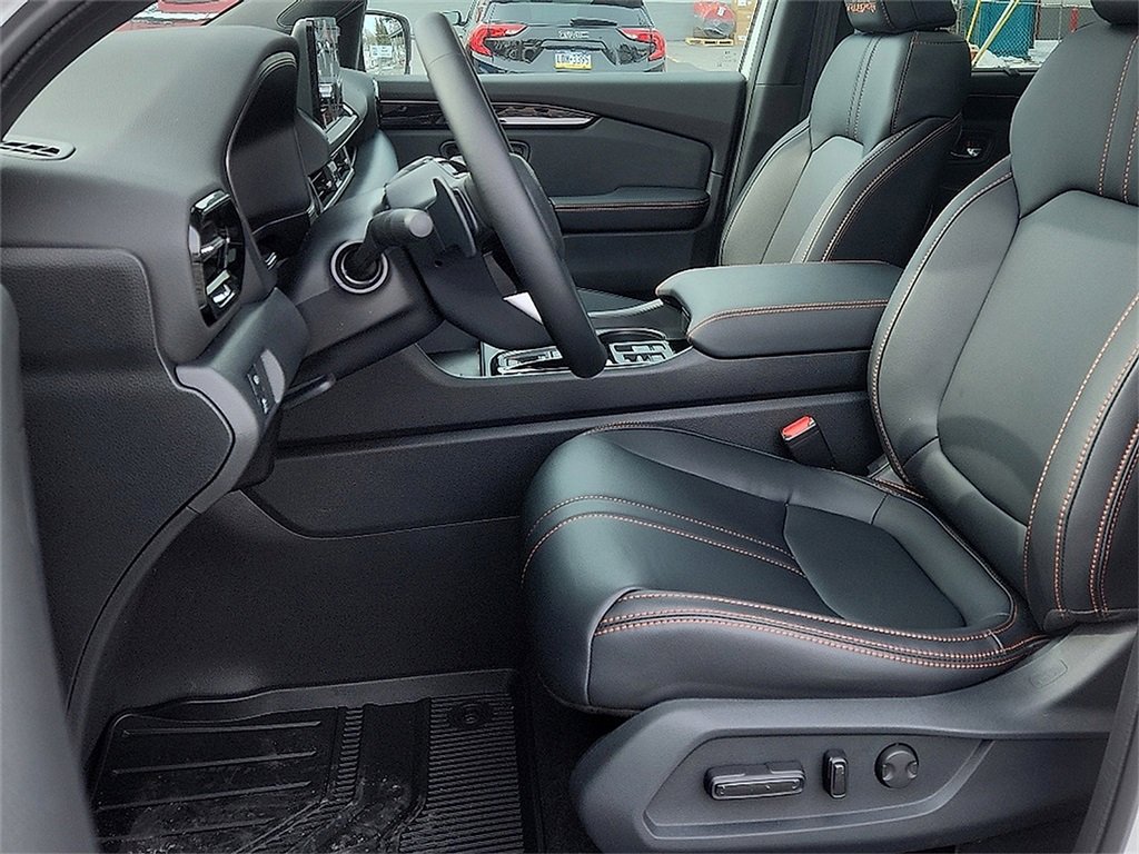 2025 Honda Pilot TrailSport photo 4