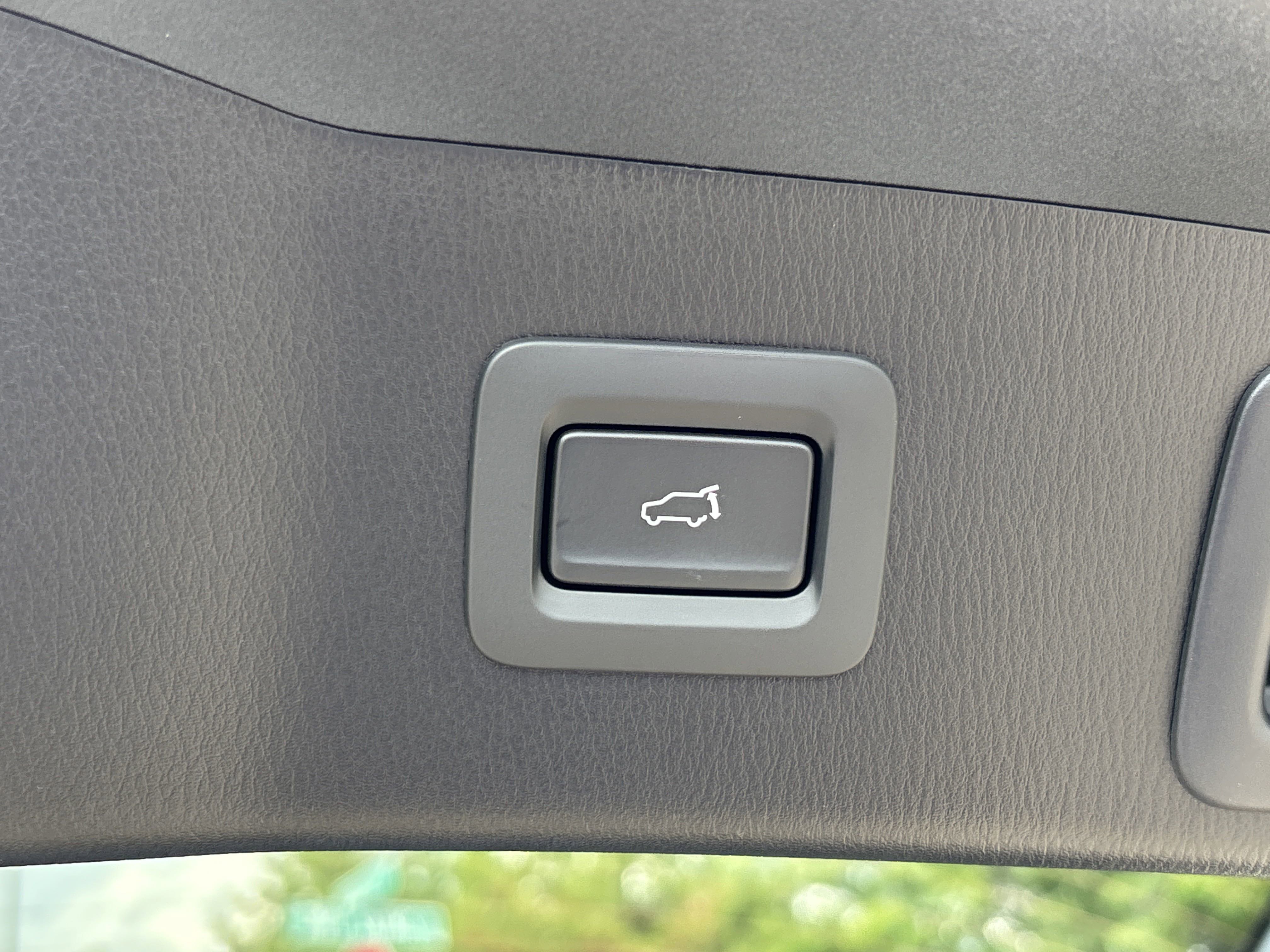 2025 Mazda CX-5 2.5 S Preferred photo 3